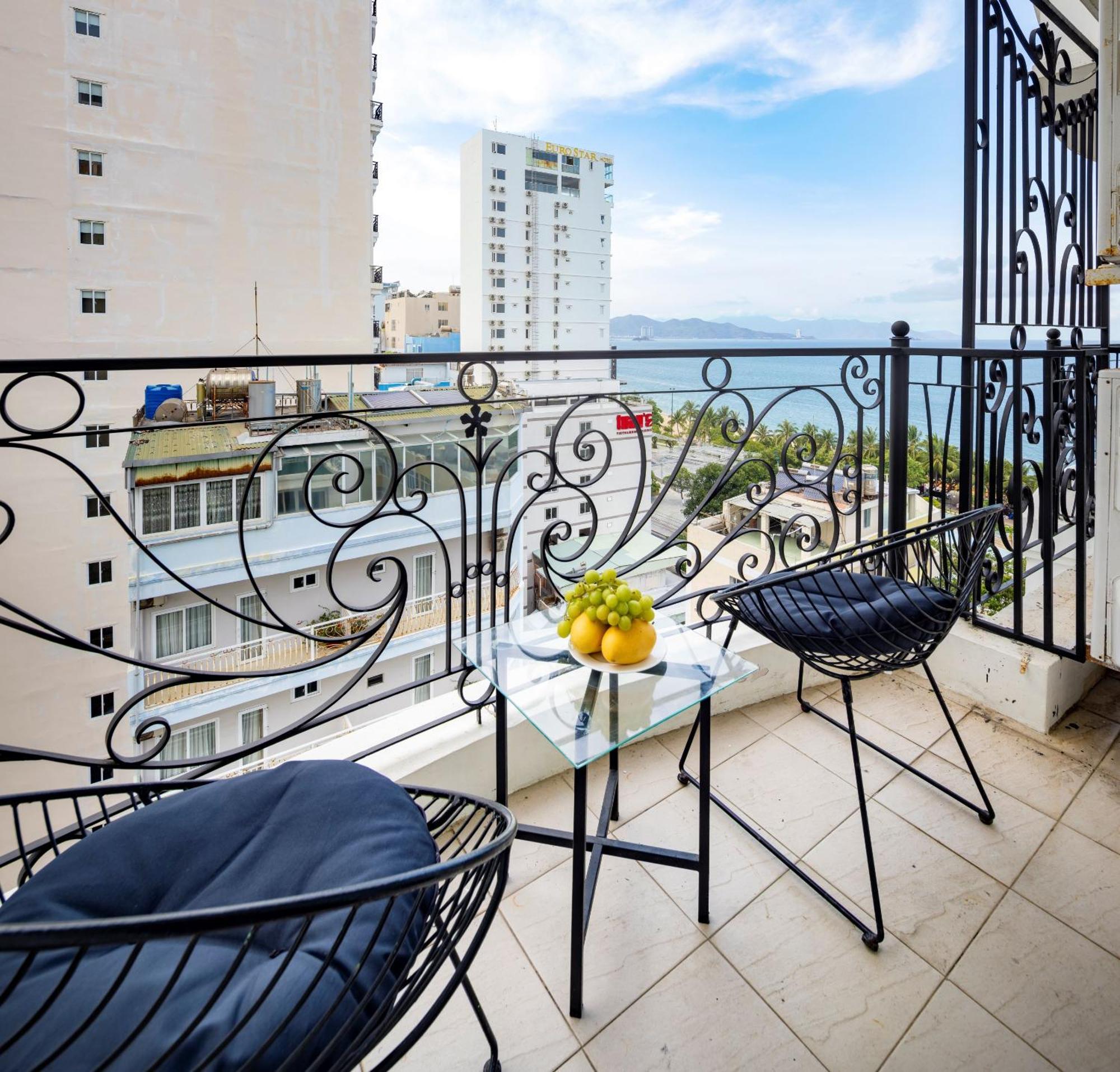 Paris Luxury Hotel & Apartment Nha Trang Eksteriør bilde